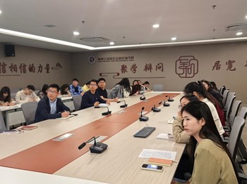 提升科研写作能力 助力教师专业成长